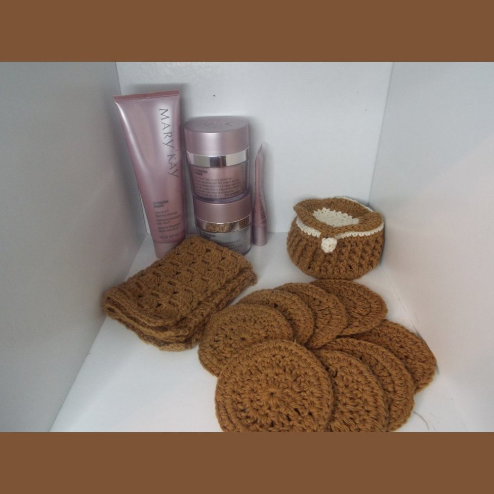 10pc Handmade Clamshell Spa Set